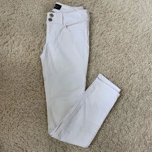 American eagle super stretch